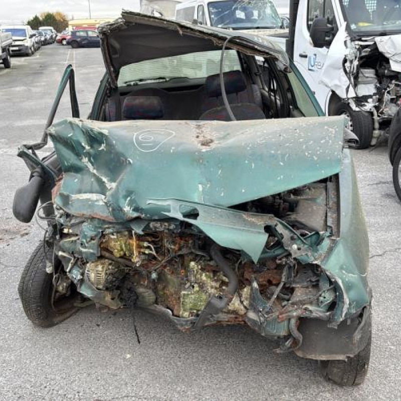 Bouton de warning CITROEN SAXO Photo n°8