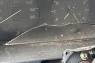 Bouton de warning CITROEN SAXO