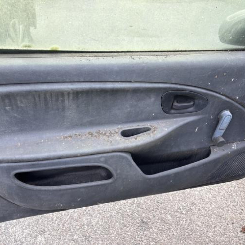 Serrure de coffre CITROEN SAXO Photo n°9