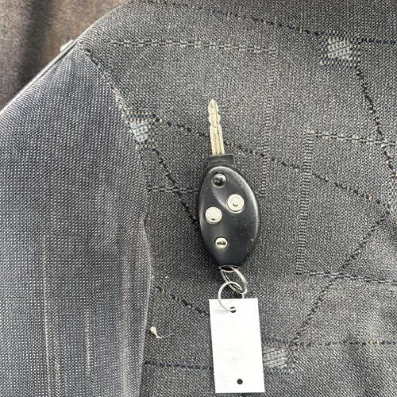 Leve vitre electrique avant gauche CITROEN XSARA Photo n°20