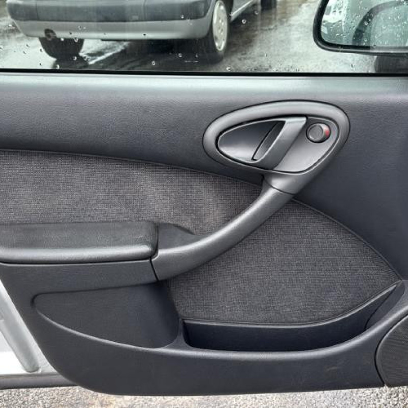 Leve vitre electrique avant gauche CITROEN XSARA Photo n°12