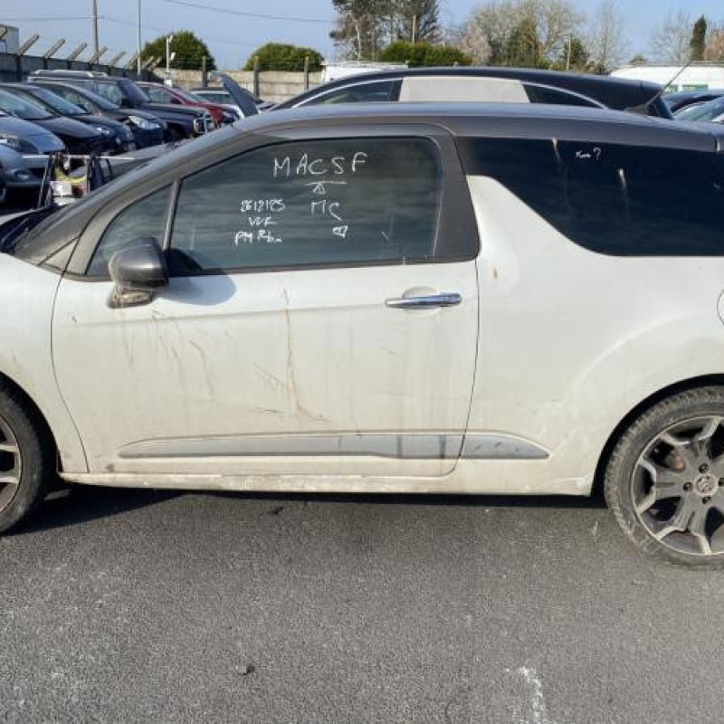 Aile avant gauche DS DS3 Photo n°10