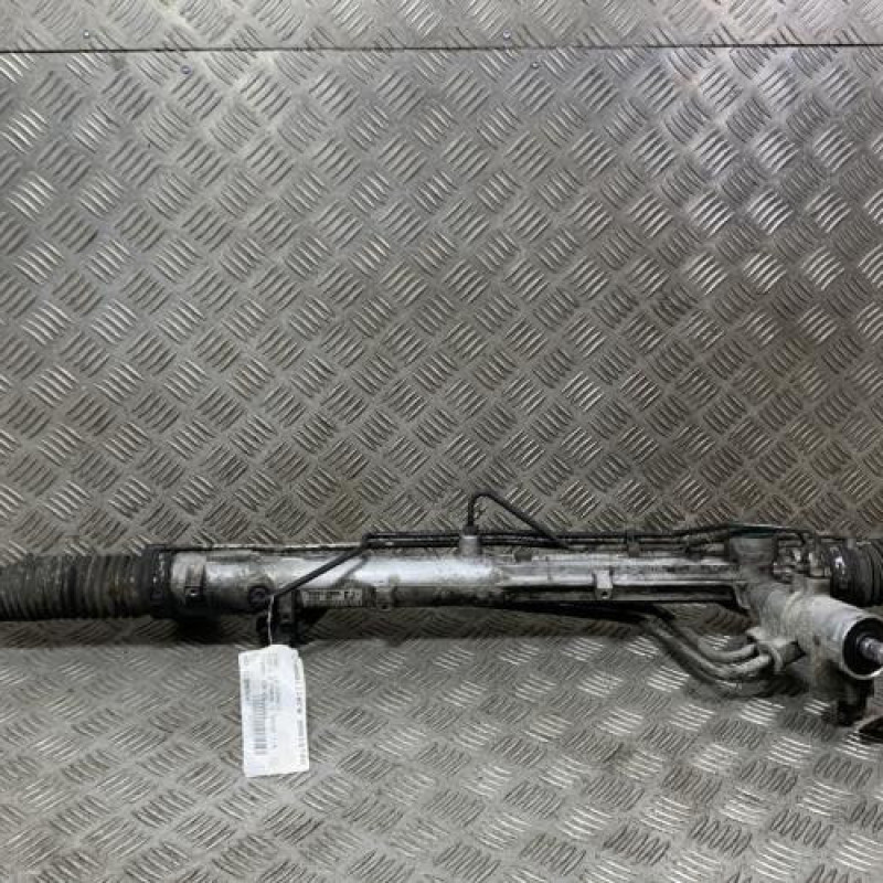 Cremaillere assistee FORD FOCUS 2 Photo n°1