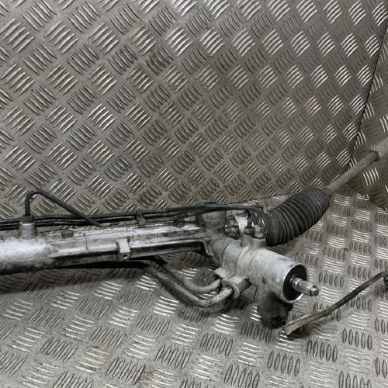 Cremaillere assistee FORD FOCUS 2 Photo n°3