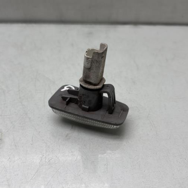 Repetiteur clignotant avant gauche (Feux) CITROEN SAXO Photo n°3