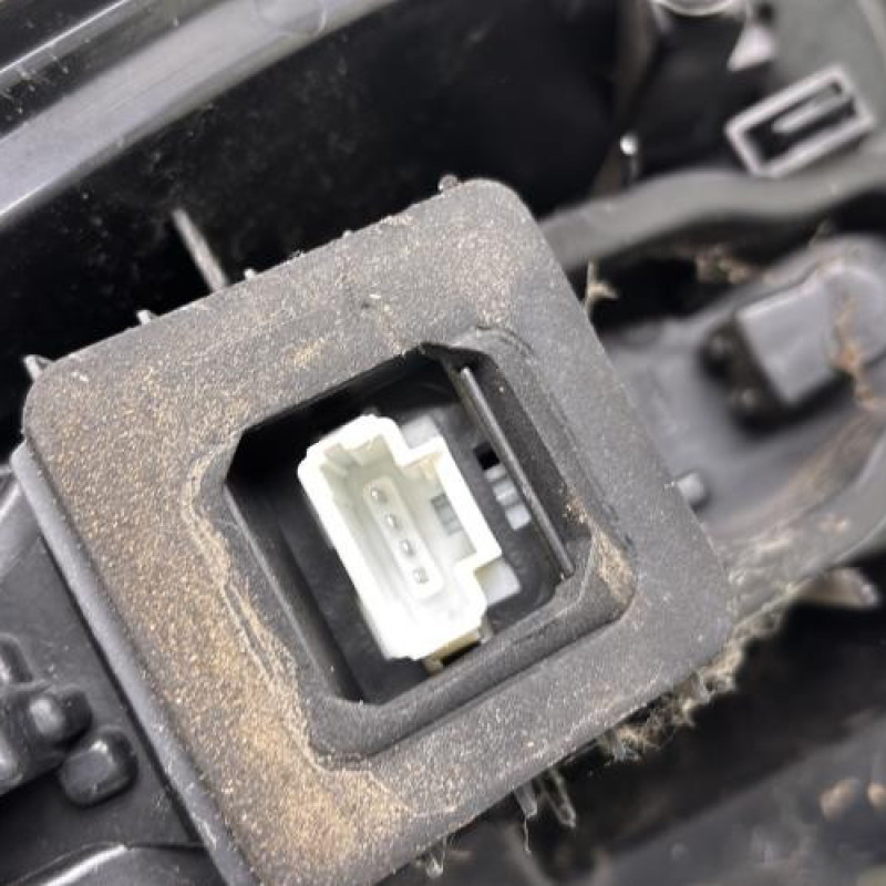 Feu arriere principal gauche (feux) RENAULT GRAND SCENIC 3 Photo n°3