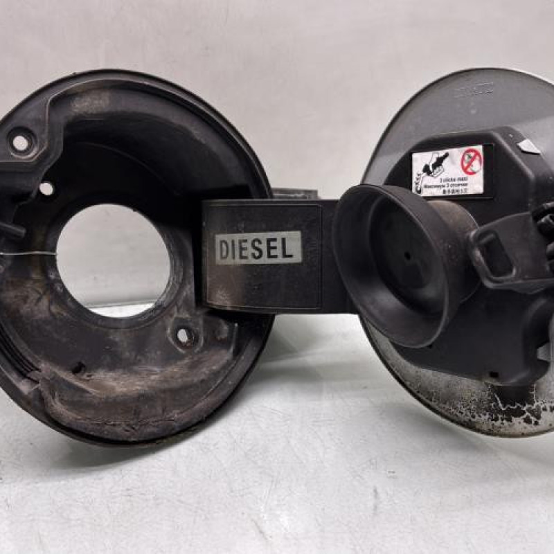 Trappe d'essence RENAULT GRAND SCENIC 3 Photo n°2