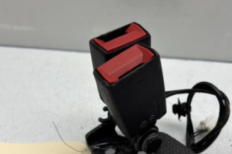 Attache ceinture arriere droit PEUGEOT 308 2 Photo n°1