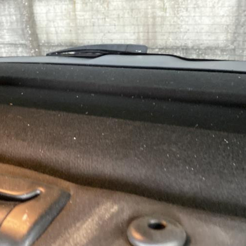 Attache ceinture arriere droit PEUGEOT 308 2 Photo n°19