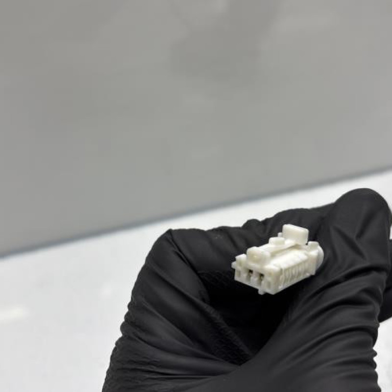 Attache ceinture arriere gauche PEUGEOT 308 2 Photo n°3