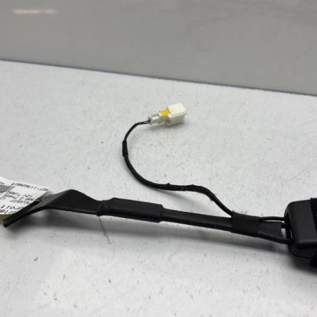 Attache ceinture avant droit PEUGEOT 308 2 Photo n°1