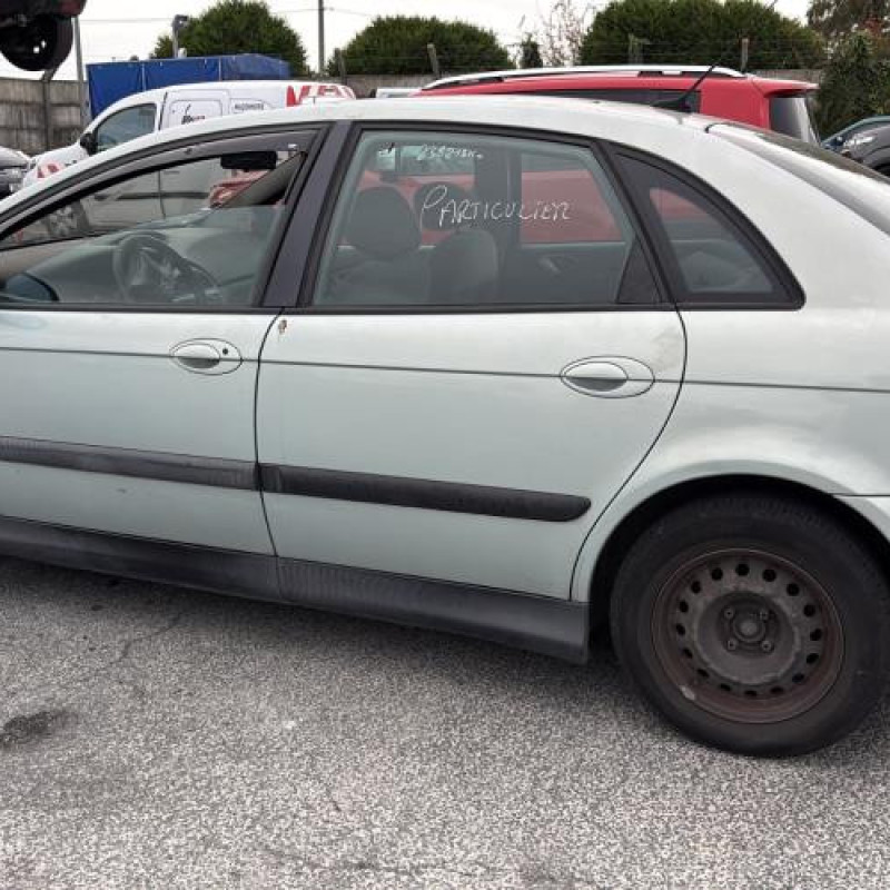 Feu arriere principal droit (feux) CITROEN C5 1 Photo n°9