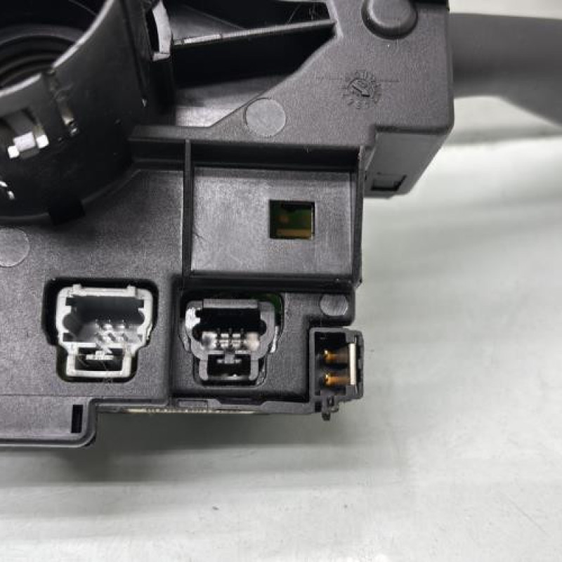 Com (Bloc Contacteur Tournant+Commodo Essuie Glace+Commodo Phare) CITROEN C5 1 Photo n°8