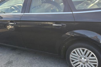 Vase de lave glace FORD MONDEO 3