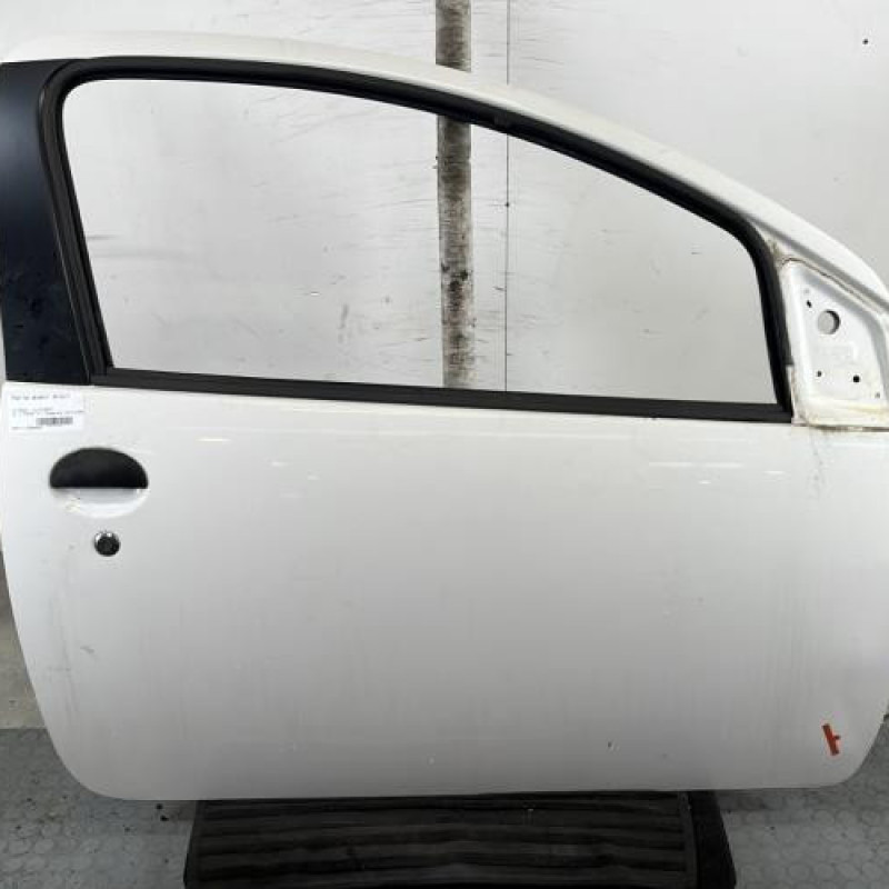 Porte avant droit CITROEN C1 1 Photo n°1