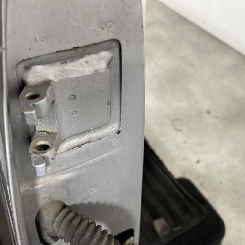 Porte arriere droit PEUGEOT 106 Photo n°4