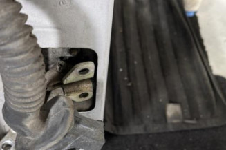 Porte arriere droit PEUGEOT 106