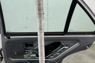 Porte arriere droit PEUGEOT 106