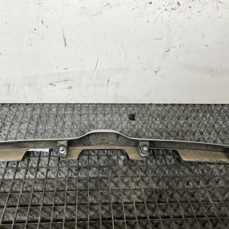 Baguette de coffre PEUGEOT 206 Photo n°4