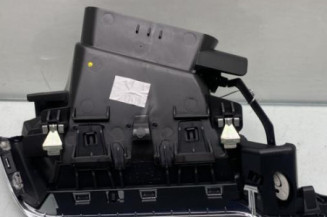 Aerateur tableau de bord avant droit PEUGEOT 2008 1