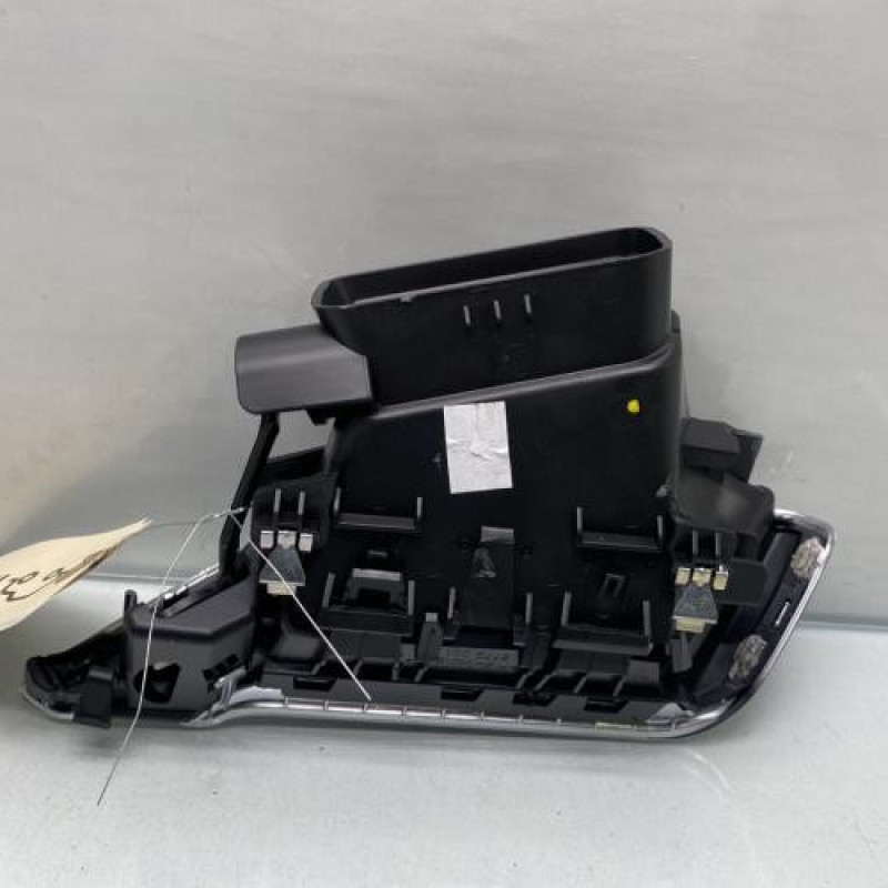 Aerateur tableau de bord avant gauche PEUGEOT 2008 1 Photo n°3