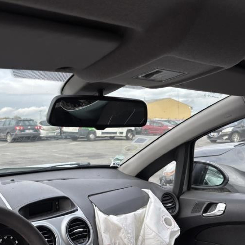 Bras essuie glace arriere OPEL CORSA D Photo n°19