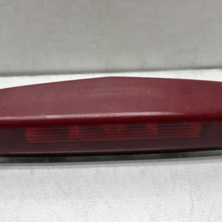 Feu arriere stop central OPEL CORSA D Photo n°1