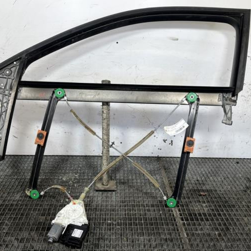 Leve vitre electrique avant gauche AUDI A3 2 Photo n°1