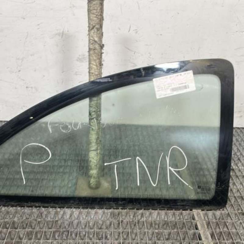 Custode arriere droit OPEL CORSA C Photo n°1