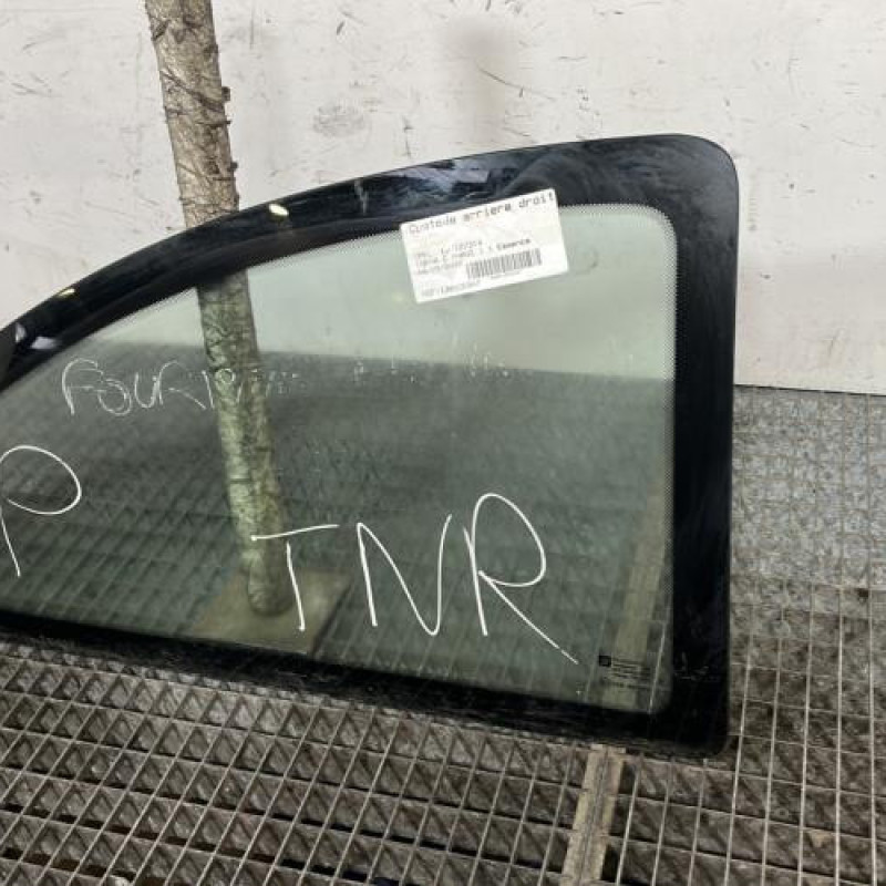 Custode arriere droit OPEL CORSA C Photo n°3