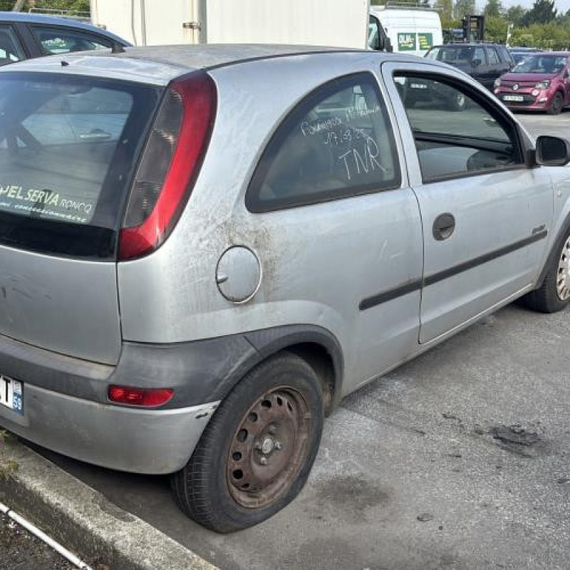 Custode arriere droit OPEL CORSA C Photo n°7