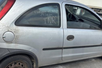 Custode arriere droit OPEL CORSA C
