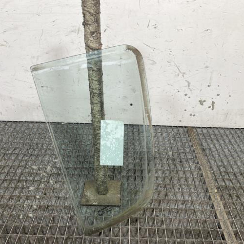 Custode arriere gauche (porte) DACIA SANDERO 1 Photo n°1