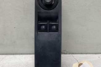 Interrupteur de leve vitre avant gauche RENAULT CLIO 4 Photo n°1