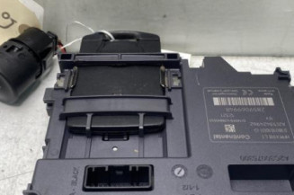 Lecteur de carte (neiman) RENAULT CLIO 4 Photo n°1