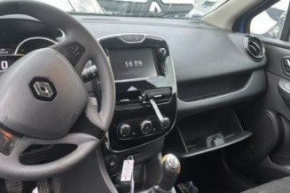 Lecteur de carte (neiman) RENAULT CLIO 4