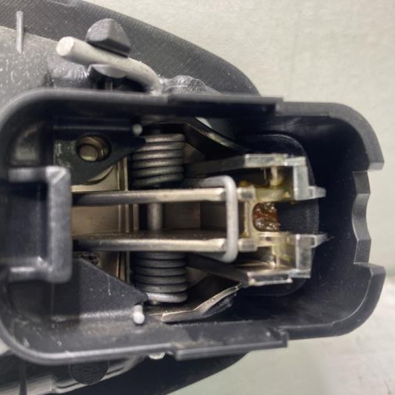 Poignee interieur arriere gauche RENAULT CLIO 4 Photo n°3