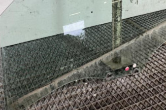 Vitre avant gauche RENAULT CLIO 5