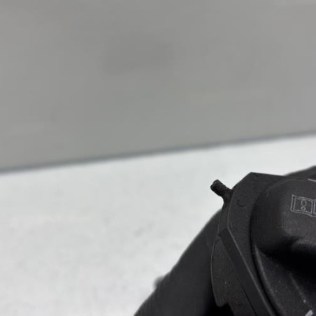 Bouchon de carburant VOLKSWAGEN POLO 5