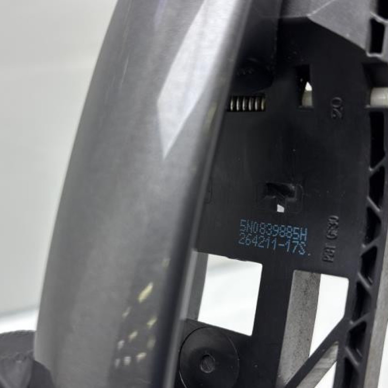 Poignee porte arriere droit VOLKSWAGEN POLO 5 Photo n°5