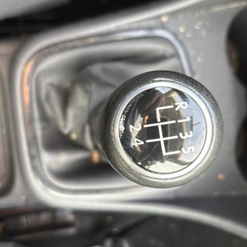 Poignee porte arriere droit VOLKSWAGEN POLO 5 Photo n°6