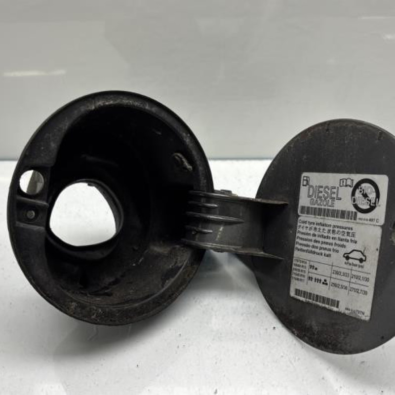 Trappe d'essence VOLKSWAGEN POLO 5 Photo n°2