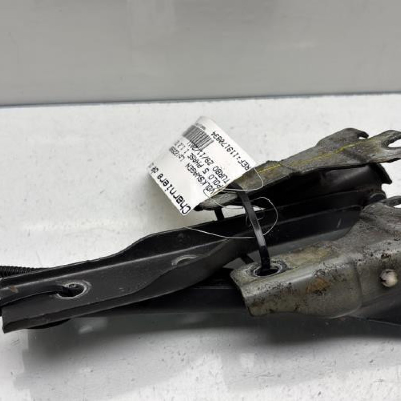 Charniere de capot VOLKSWAGEN POLO 5 Photo n°1