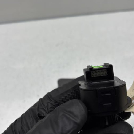 Commande retroviseurs VOLKSWAGEN POLO 5