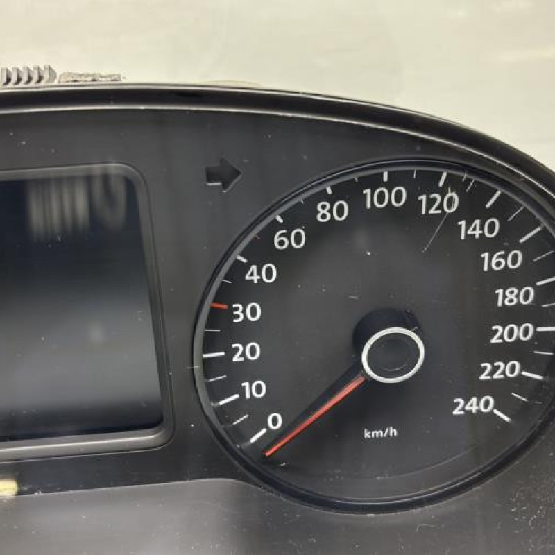 Compteur VOLKSWAGEN POLO 5 Photo n°3