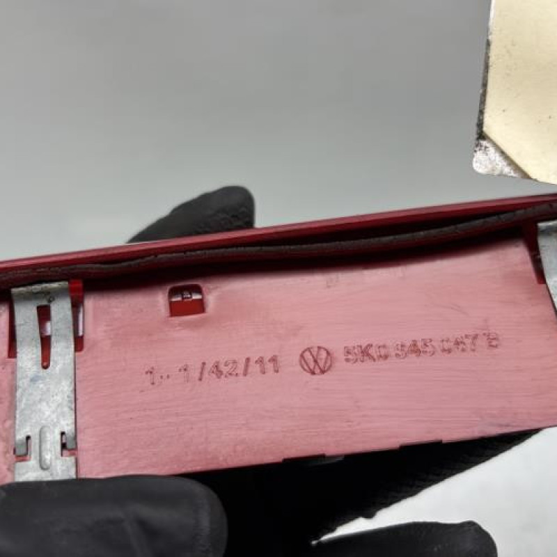 Feu arriere stop central VOLKSWAGEN POLO 5 Photo n°6