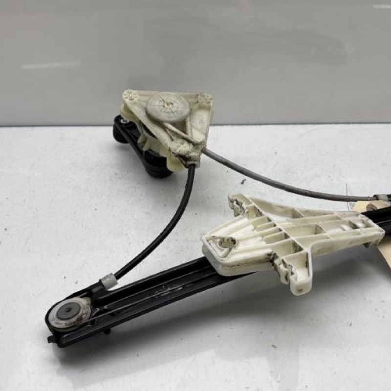 Leve vitre mecanique arriere droit VOLKSWAGEN POLO 5 Photo n°4