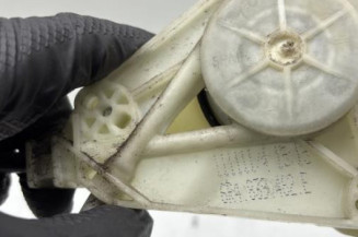 Leve vitre mecanique arriere droit VOLKSWAGEN POLO 5