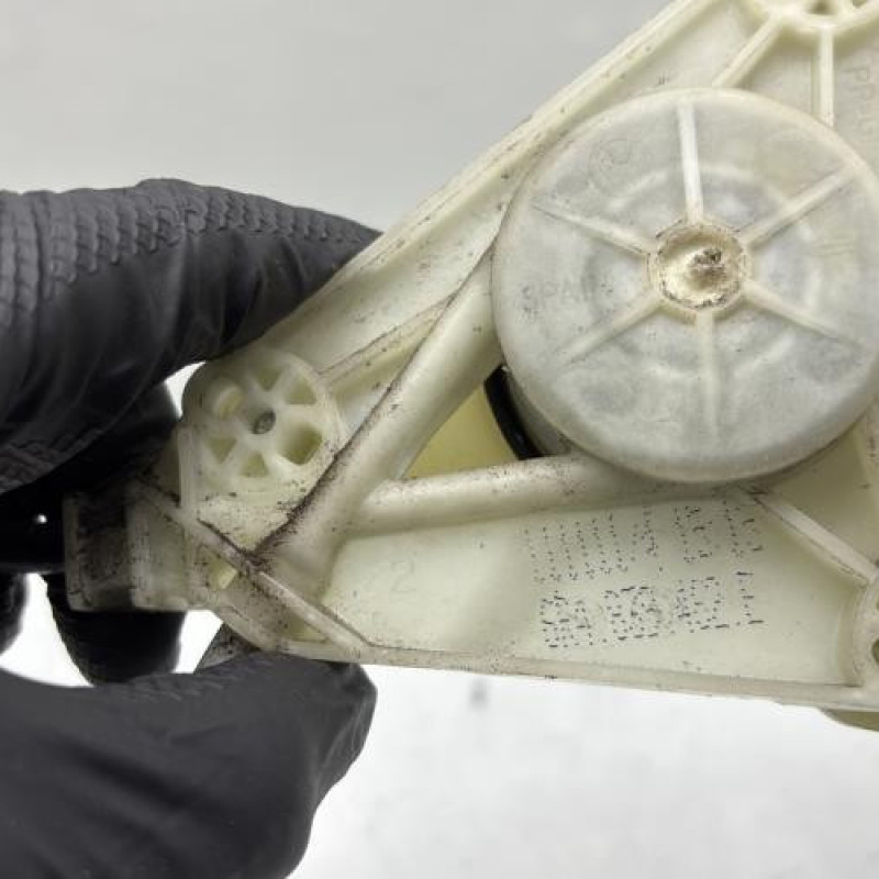 Leve vitre mecanique arriere droit VOLKSWAGEN POLO 5 Photo n°6