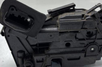 Serrure arriere gauche VOLKSWAGEN POLO 5